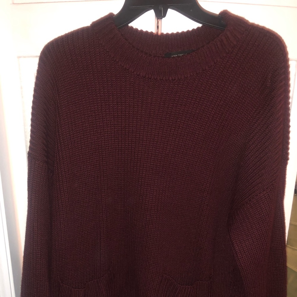 Ann Taylor Red Crewneck Sweater w/ Front Pockets